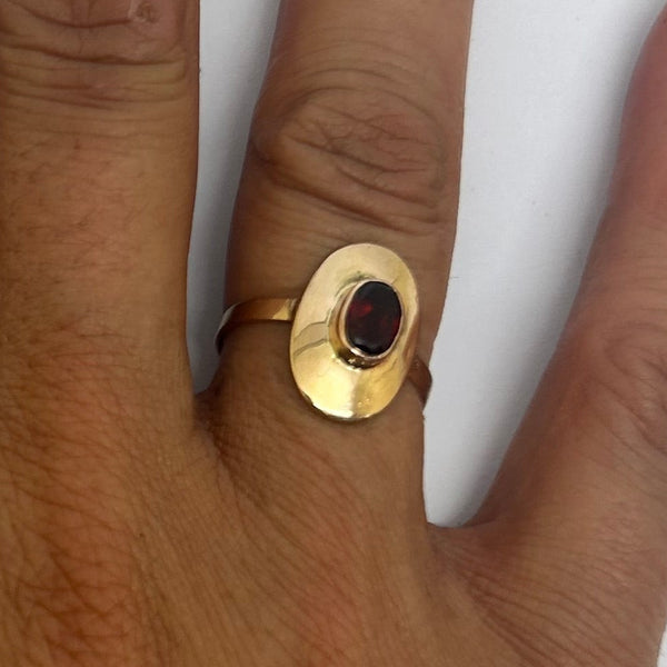 Bague Ancienne Or Jaune 18k avec Grenat