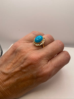Bague en or jaune avec pierre turquoise 18 carats