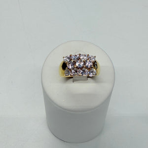 Bagues en or jaune 18k avec Oxyde de Zirconium