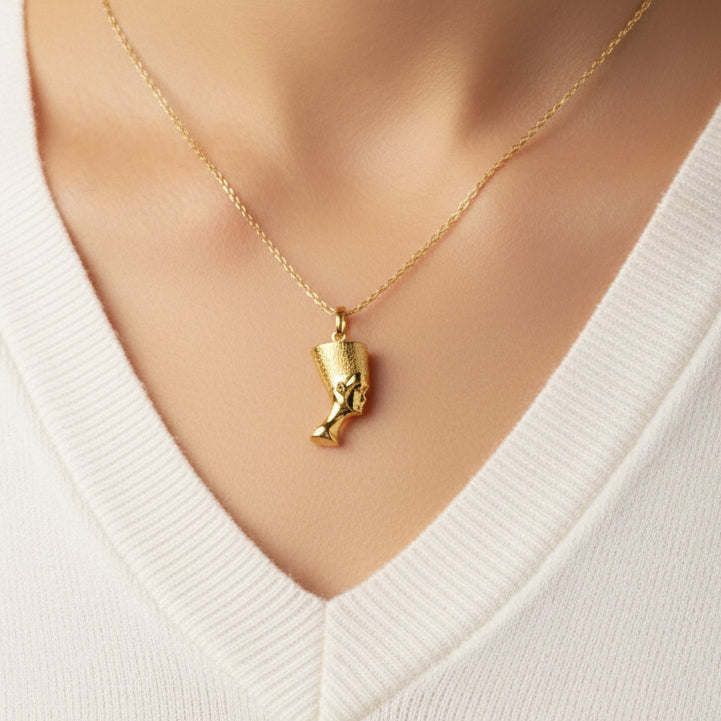 Pendentif Nefertiti en Or Jaune 18K - 1.48Grs