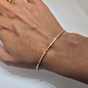 Bracelet jonc en or jaune 18 carats