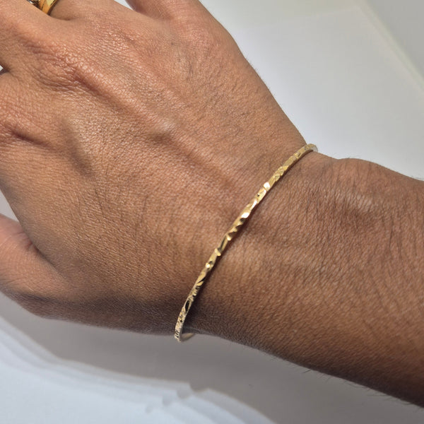 Bracelet jonc en or jaune 18 carats