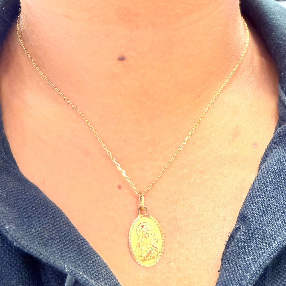 Pendentif Vierge Marie en Or 18K - 0.90G