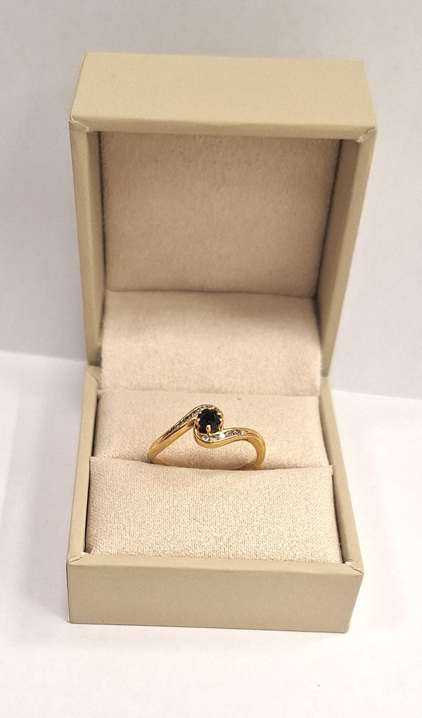 Bague Or Jaune 18 Carats Diamants et Saphir - T52