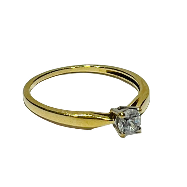 Bague Solitaire en Or Jaune 18k - 1.79 G -