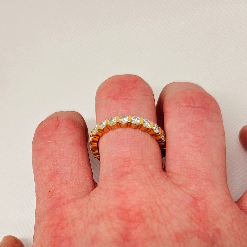Bague Tour complet en Or jaune 18K 20 diamants 0.10 carats