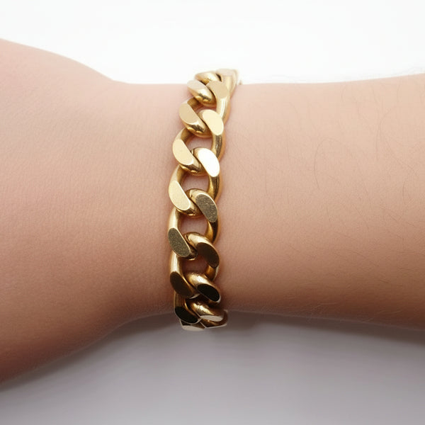 Bracelet en or jaune 18 carats avec gourmette plate