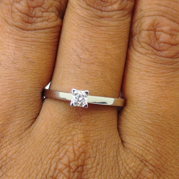 Solitaire en Or Blanc 18K Diamants- Taille 57 - 2.8G