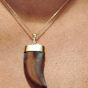 Pendentif Dent en Or Jaune 18 Carats  Poids - 5.95 Grs