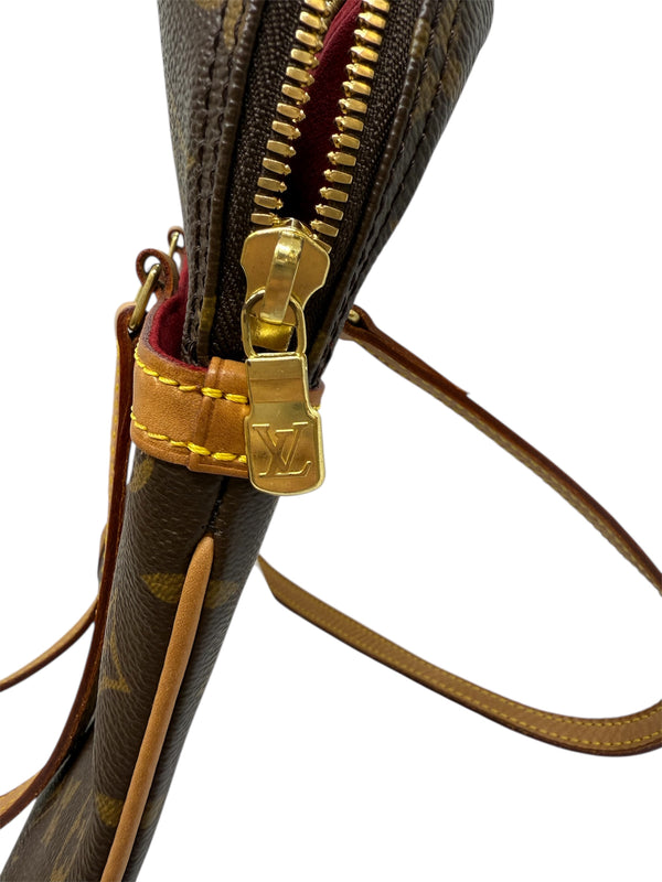 Sac à main Louis Vuitton Coussin marron