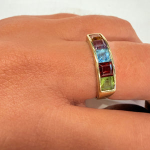 Bague et boucles d'oreilles en or jaune 18K - 7.38 Grs