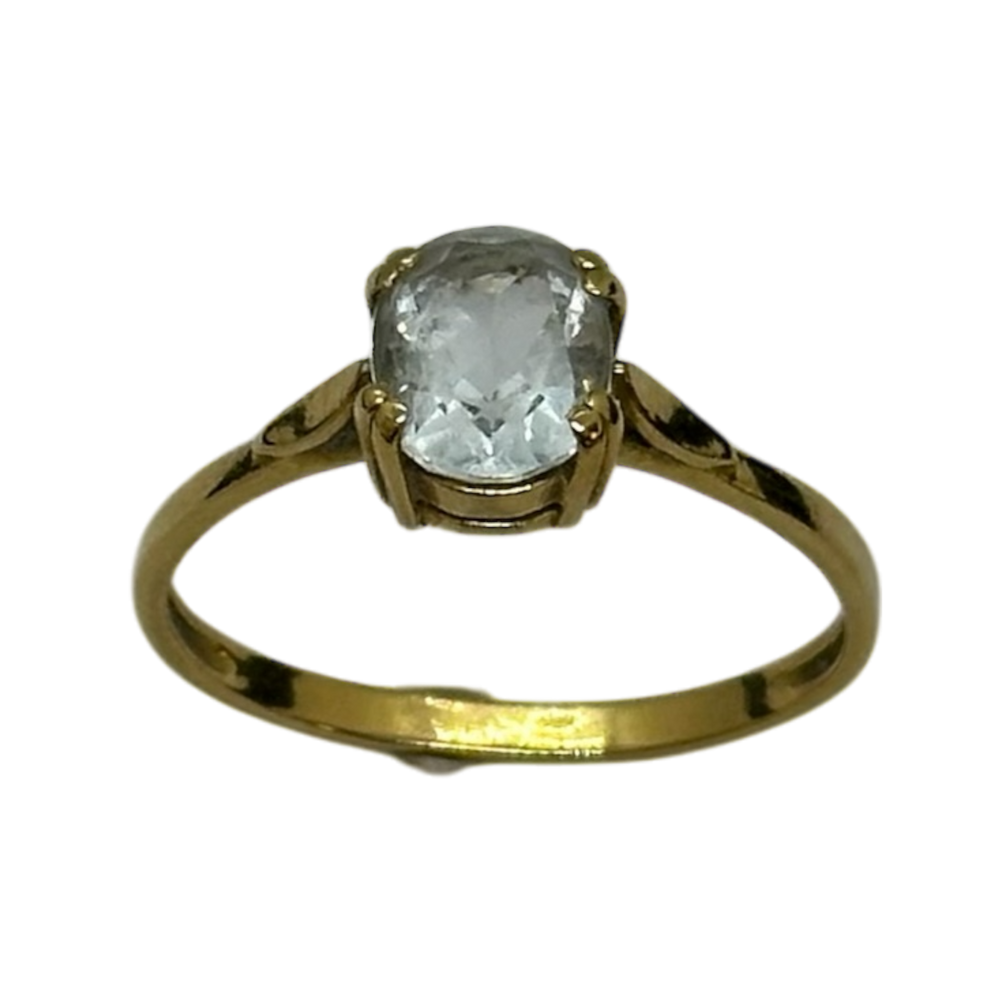 Bague en or jaune avec oxyde