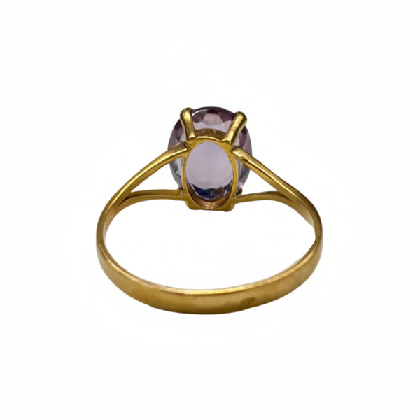 Bague en or jaune avec améthyste