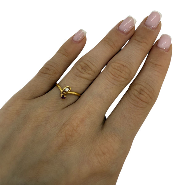 Bagues en or jaune 18K avec oxydes de zirconium - T 51