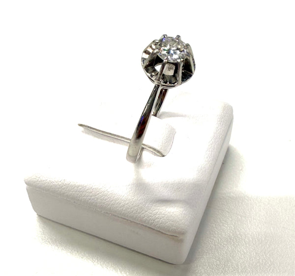 Solitaire en Or Blanc 18k avec Diamant 0.50 carats