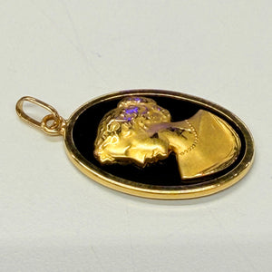 Camée en or jaune 18 K - 2.17 G