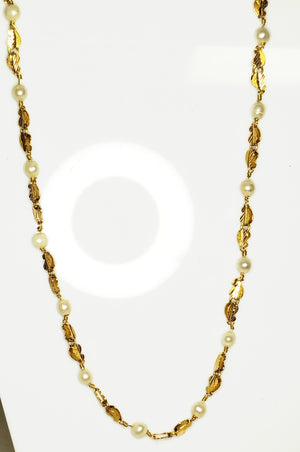 Collier Ras du Cou en Or Jaune 18K avec Perles - 13.54 Grs