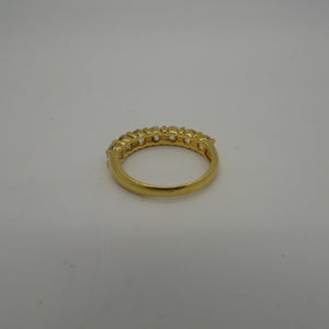 Bagues en or jaune 18K avec oxydes de zirconium - T53