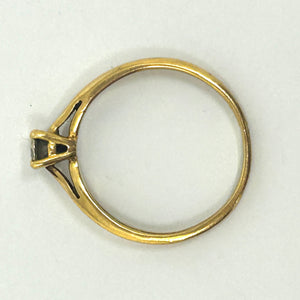 Bague solitaire en or jaune avec diamant