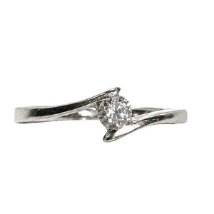 Bague Solitaire en Or Gris 18K avec Diamant