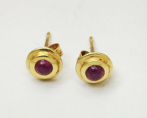 Boucles d'oreilles Or Jaune 18K avec Saphir 1.70 Grs