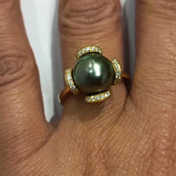 Bague Fleur en Or Jaune 18 K