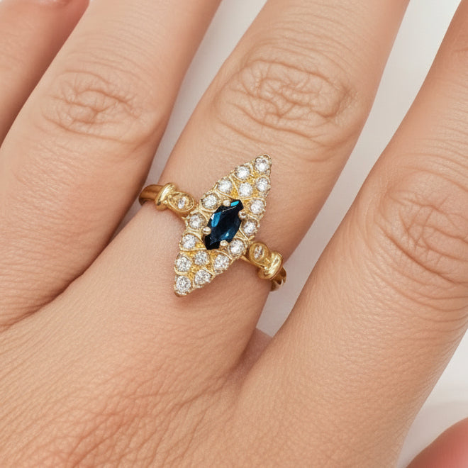 Bague Marquise en Or Jaune 18k - 3.01 G