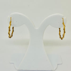 Boucles d'oreilles créoles en or jaune 18K - 4gr