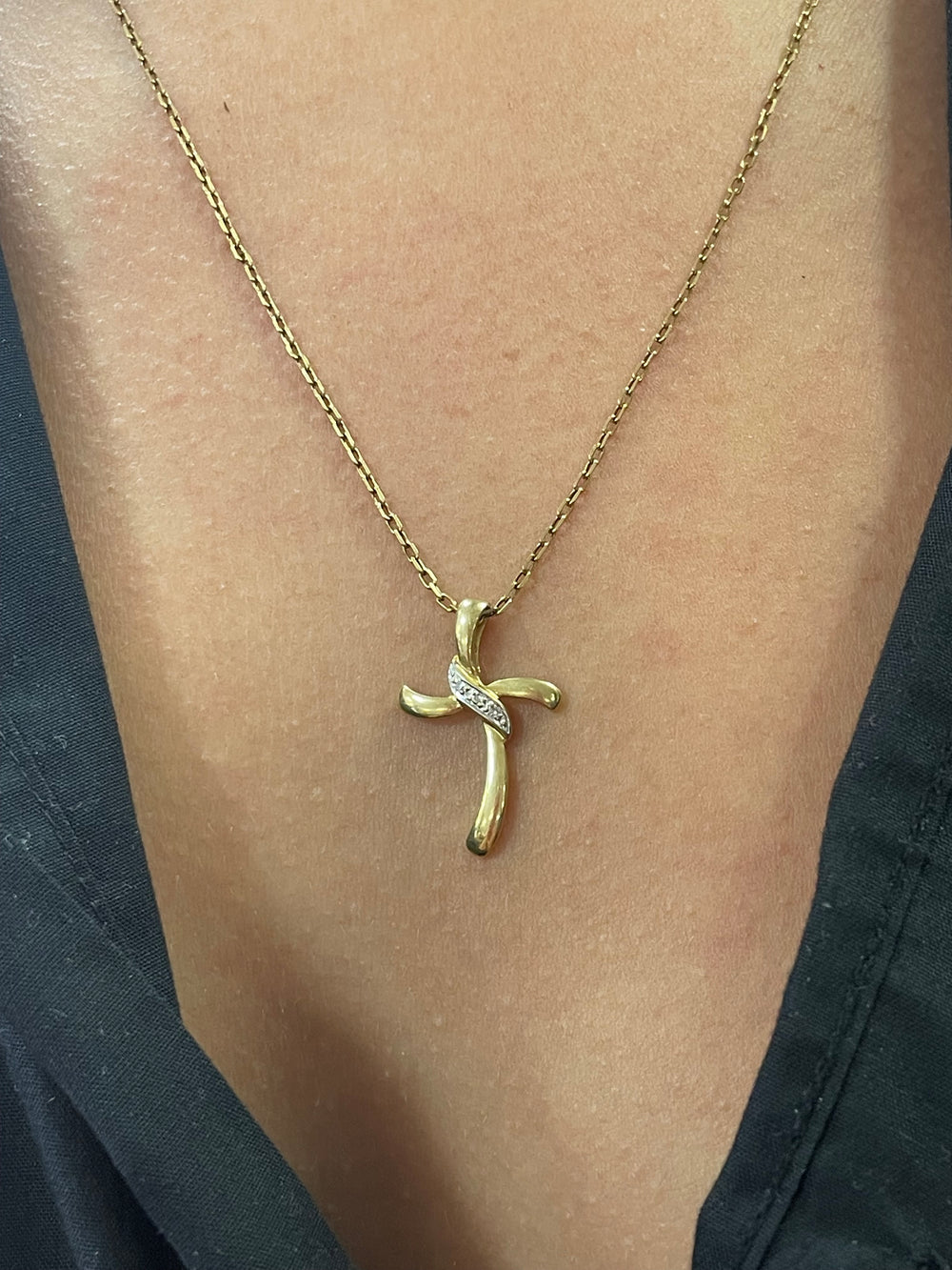 Pendentif Croix en Or Jaune 18K - 1.30g