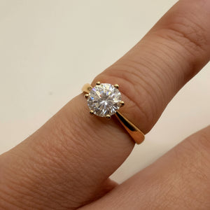 Bague en Or jaune 18 carats sertie d’oxyde de zirconium – Taille 51.5