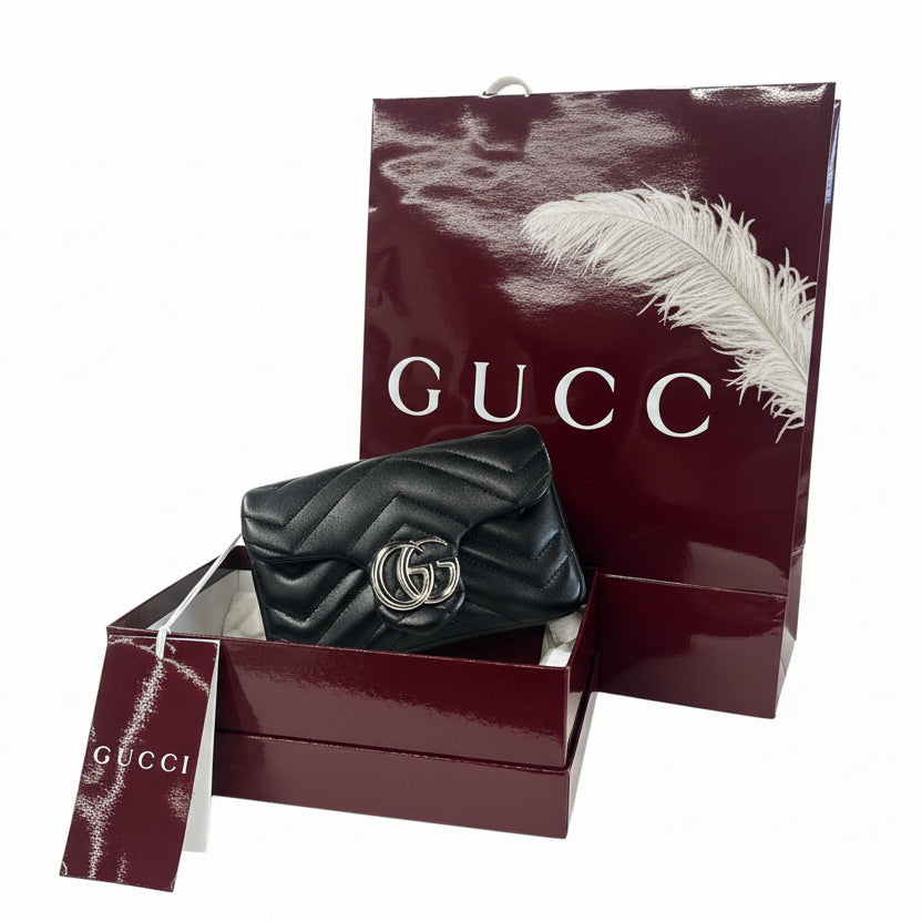 Sac Gucci GG Marmont noir en cuir matelassé