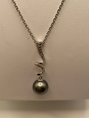 Collier Princesse en Or Blanc 18K - 5.39 Grs