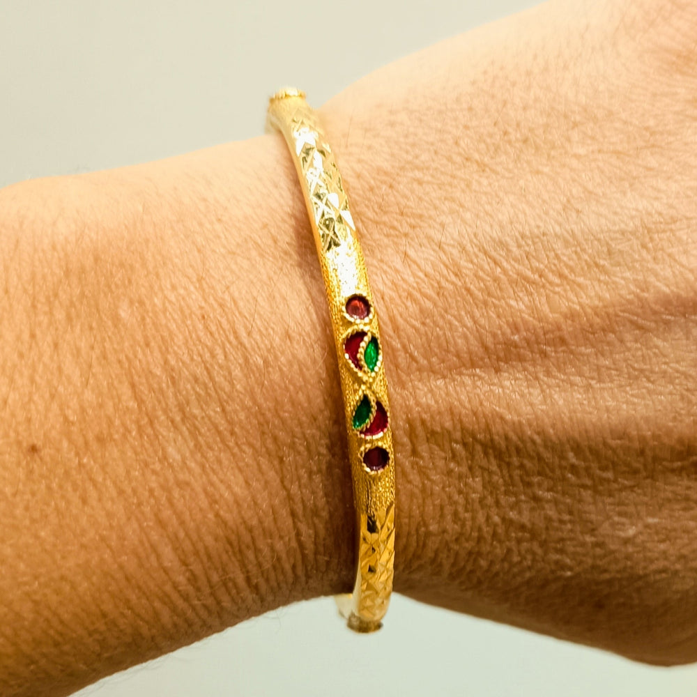 Bracelet Jonc en Or Jaune 18 Carats avec Oxyde