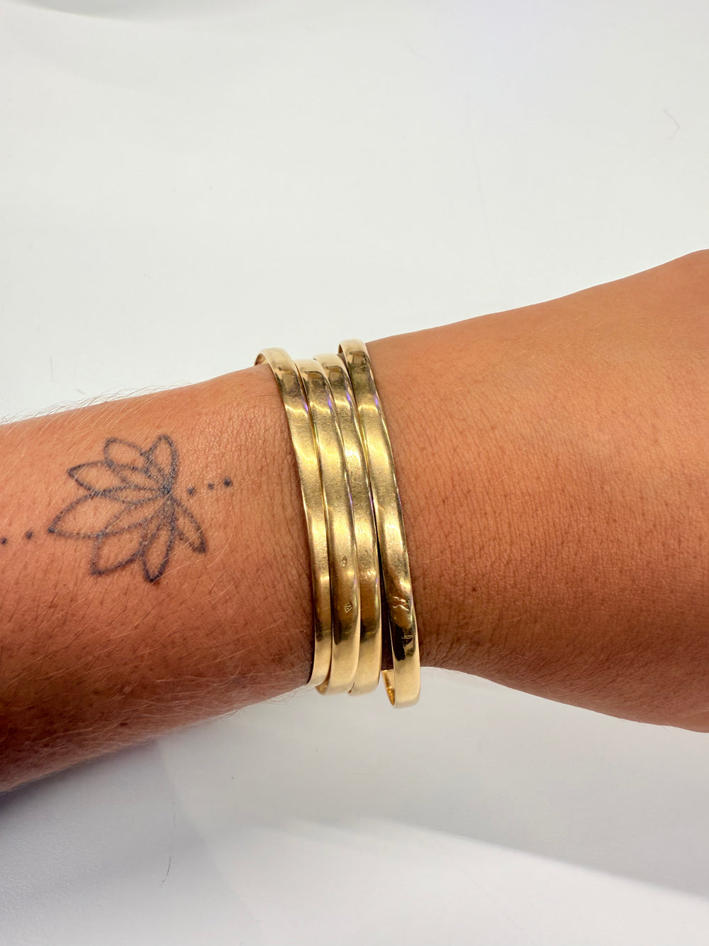 Bracelet Jonc Or Jaune 18k Tête d'Aigle