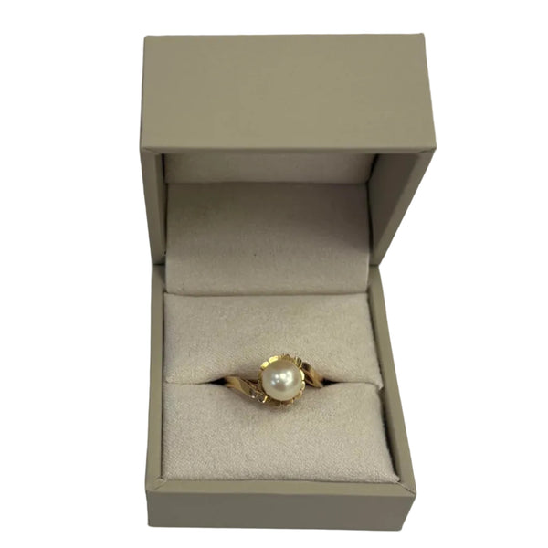 Bague en Or Jaune avec Perle Nacrée 18k