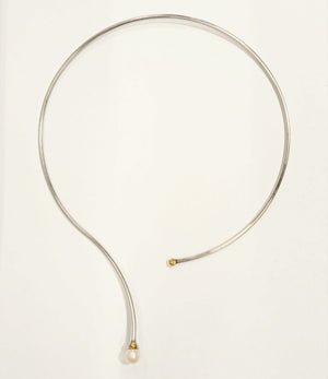 Collier ras du cou perle en or 18 carats