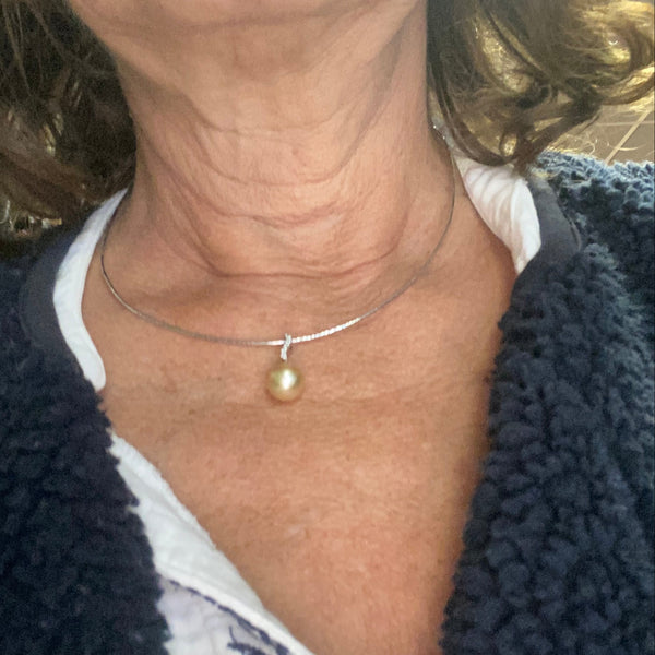 Collier Ras du Cou Or Blanc 18K Diamants & Perles 5.76 Grs