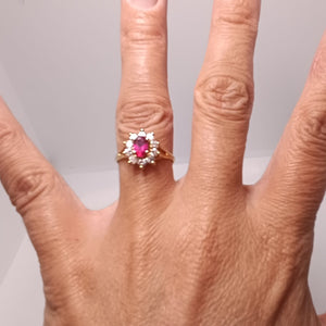 Bagues marguerite en or jaune avec Rubis et Zirconium