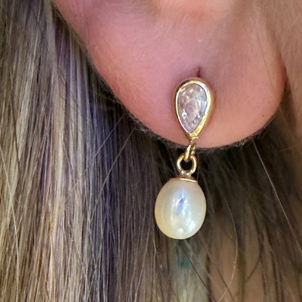 Boucles d'oreilles pendantes en or jaune 18k