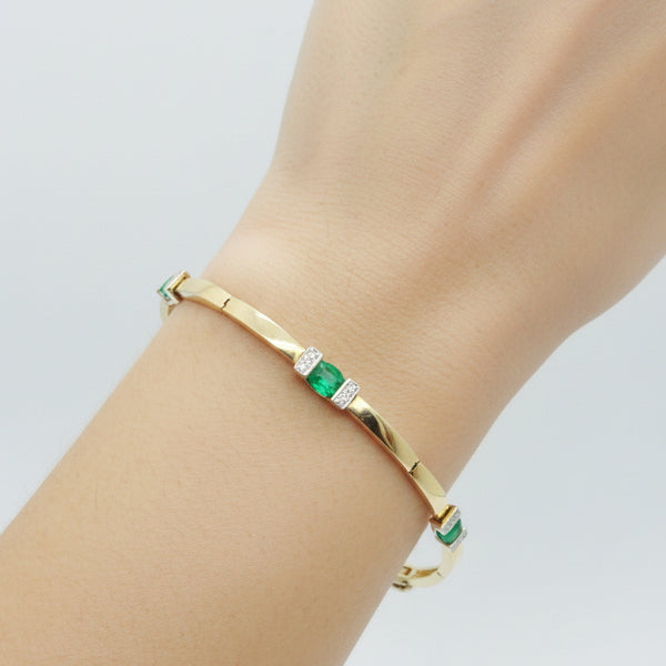 Bracelet Jonc Fantaisie Or Jaune Diamant 18K -  11.22Grs