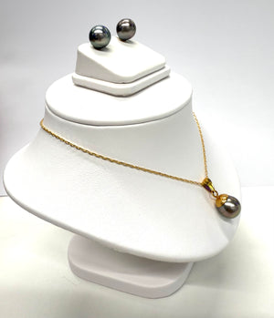 Parure collier et boucles d'oreille en Or 18k avec perles de tahiti