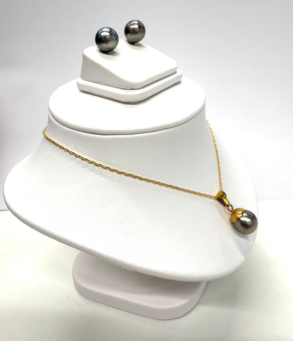 Parure collier et boucles d'oreille en Or 18k avec perles de tahiti