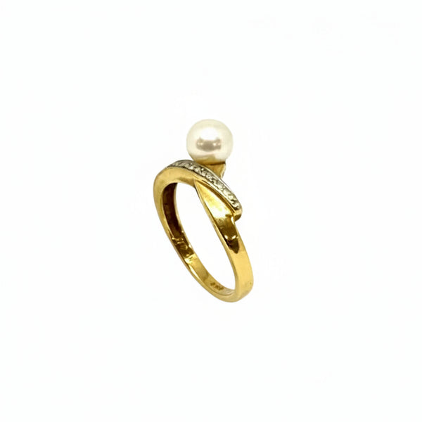 Superbe bague en or Jaune 18k avec 4 diamants