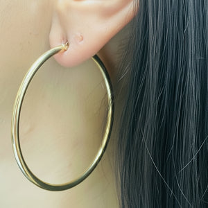 Boucles d'oreilles créoles en or 18K - 5.13 G