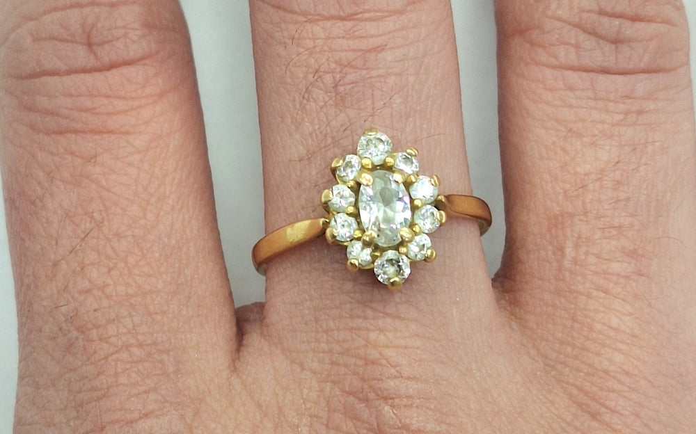 Bague Marguerite en Or jaune 18K avec Oxydes