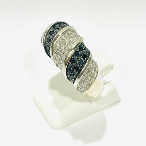 Bague en Or Blanc 18 K - Taille 54 - 10.02 G