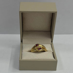 Bague en Or Jaune 18 Carats avec Rubis et Diamants