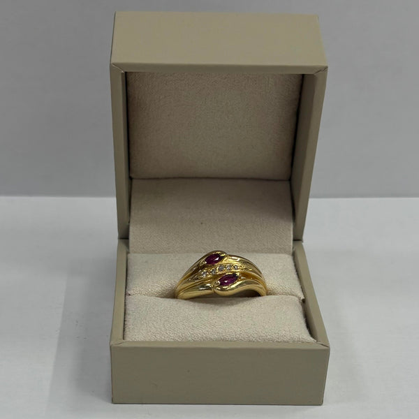 Bague en Or Jaune 18 Carats avec Rubis et Diamants