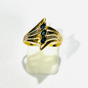 Bague en or Jaune 18 carats ornée de saphir