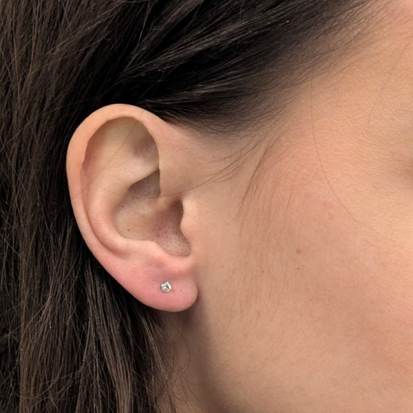 Boucles d'oreilles en or blanc 18 K - 1.71 G